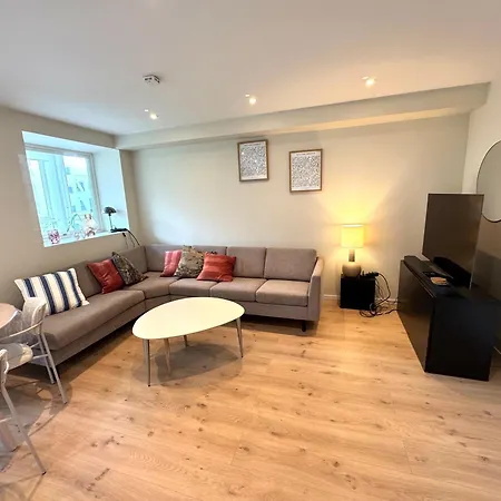 4 -rooms In *